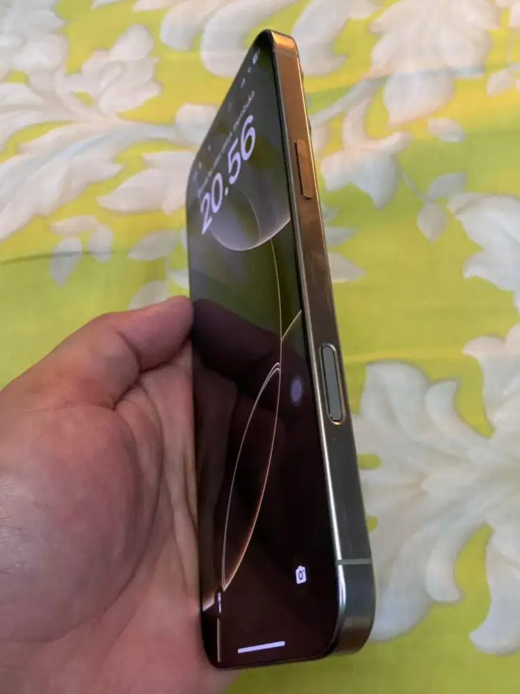 Iphone 16 pro max 512gb like new