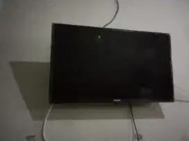 Jual tv kondisi mulus bekas tapi nominus