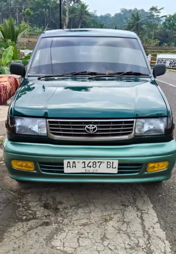 TOYOTA KIJANG KRISTA 1.8