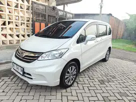 Honda Freed 2012 Bensin