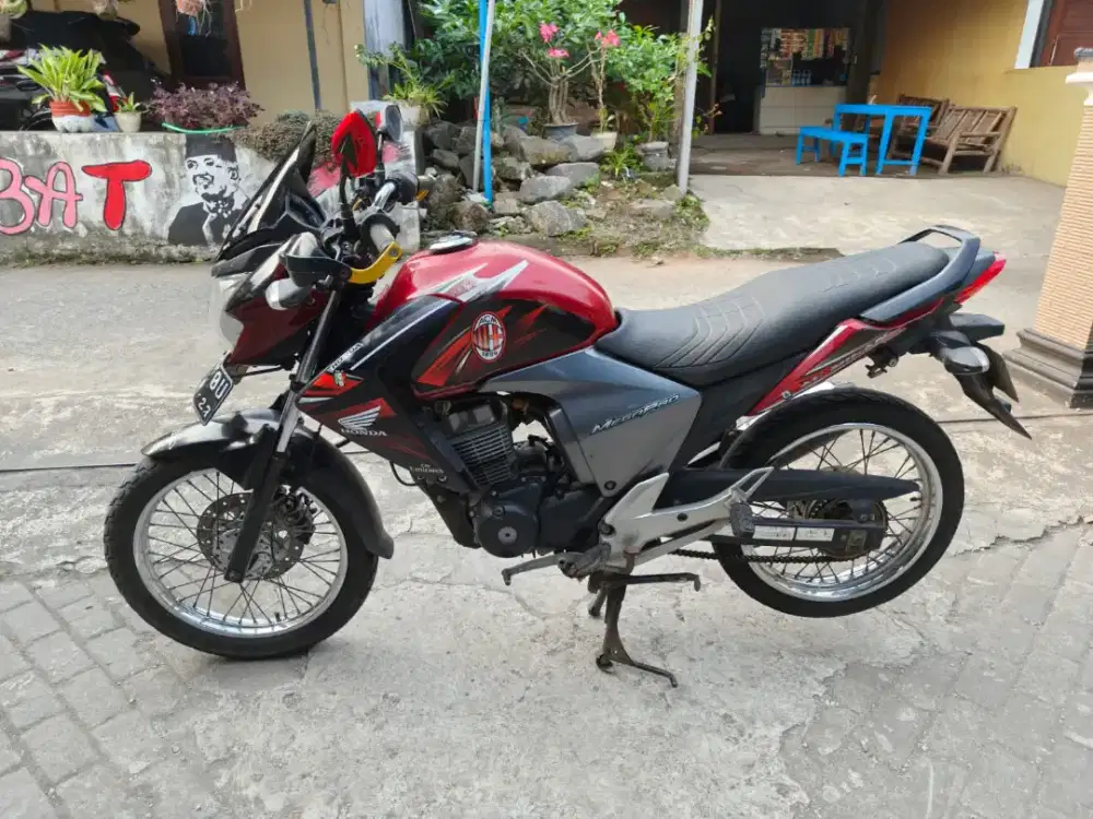 Megapro THN 2012 plat B jakarta