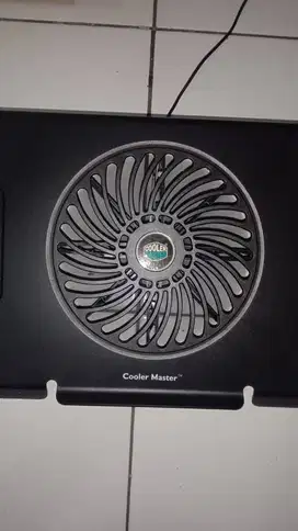 Pendingin laptop Cooler Master