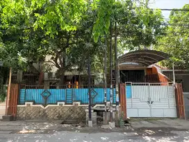 Dijual Rumah Strategis Raya Wonorejo Surabaya Cocok Gudang & Produksi