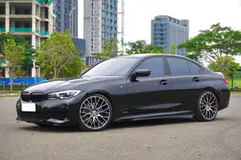 Best Item BMW 330 G20 MSport B48 2021 Hitam Velg Rare