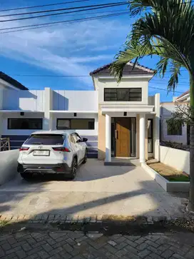 Dijual rumah lokasi perumahan sengkaling malang