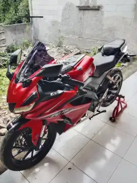 Bodi R15 v3 warna merah