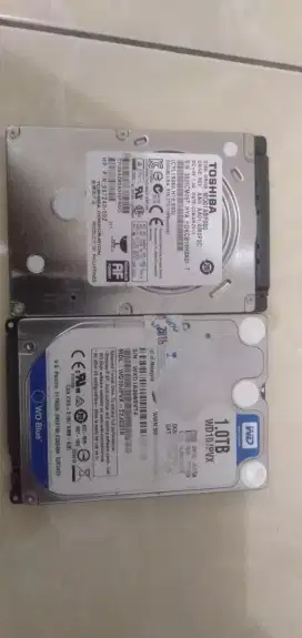 Hardisk laptop kapasitas 1TB & 500GB