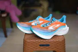 Sepatu Running 910 NINETEN HAZE Pro Carbon
