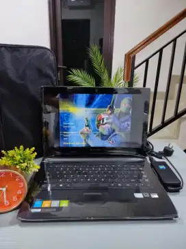 Laptop Lenovo 80E1 V74 Black LIMITED EDITION [RAM 16GB SSD 256GB VGA