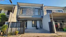 Baru gresss‼️Rumah Klampis semolo barat lokasi strategis