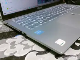 Laptop Asus X515KA