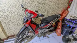 supra x 125d merah putih
