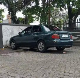 Hyundai accent GLS tahun 2000 bukan bekas taxi