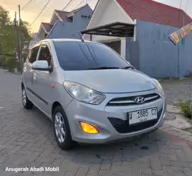 Hyundai i10 2011 matic super istimewa unit langka  km rendah