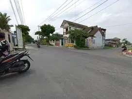 Tanah  Palagan Dekat Sekolah Al Azhar, Harga 3 Jt-an