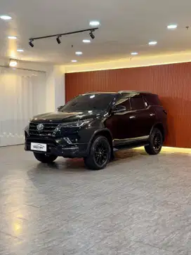 Toyota Fortuner 2.8 VRZ GR Sport 2023 Odo 18 Ribu Record Bergaransi