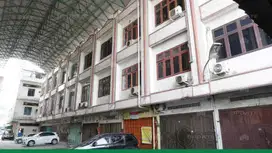 TOWNHOUSE RUMAH 3 LANTAI KOMPLEK BRAYAN BISNIS CENTER CANOPY FULL