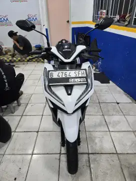 DIJUAL CASH NEW HONDA VARIO 125 CBS THN 2018 PAJAK IDUP SIAP PAKAI