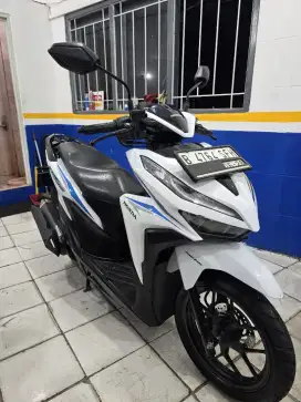 DIJUAL CASH NEW HONDA VARIO 125 CBS THN 2018 PAJAK IDUP SIAP PAKAI