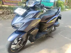 Jual Vario 160 CBS tgn 1 pajak baru