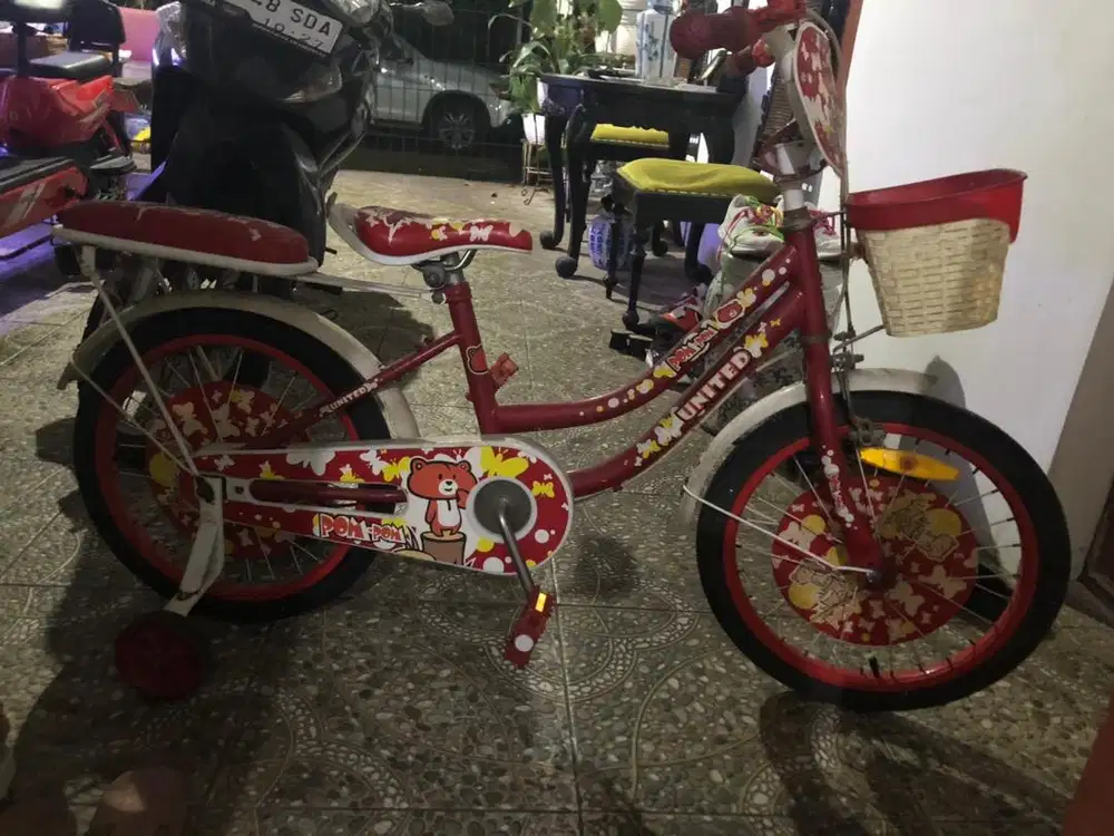 Sepeda anak united merah 18inch