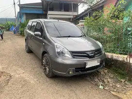 Grand Livina 1,5 Mt th