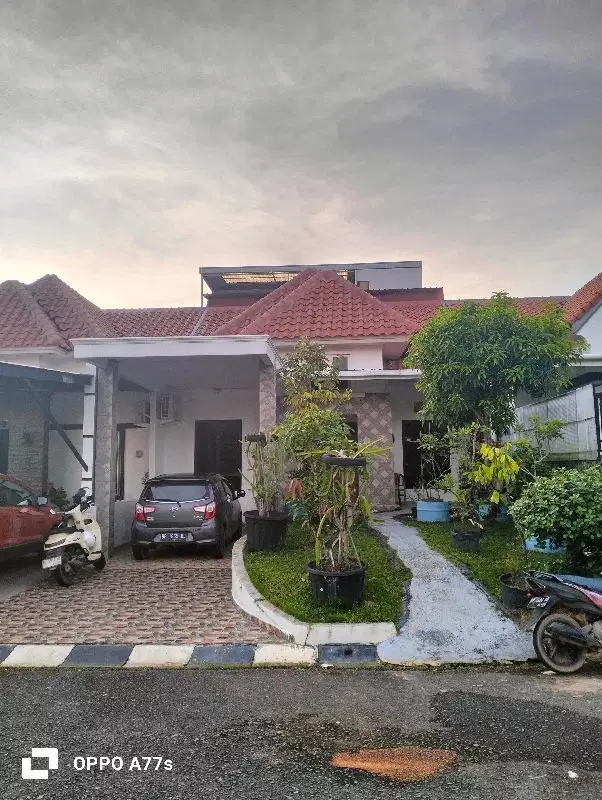 DIJUAL MURAH RUMAH 1½ LANTAI DI BEVERLY BATAM CENTER