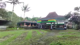 Tanah tepi Jalan Kaliurang km 23 bonus Bangunan Rumah Makan