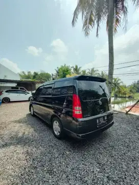 Jual untuk pemakai Nissan Serena 2007 CT mulus siap pakai