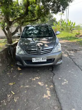Jual Pribadi Santai , innova ttype G diesel matic tahun 2010