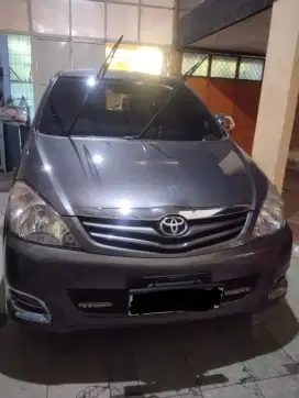 Innova 2.0 G MT 2011 Cash!!!