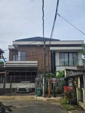 Rumah Mewah Siap Huni BSD Dijual B U!