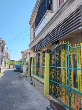 JUAL CEPAT RUMAH DEKAT SMAN 12 SURABAYA