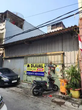 Gudang di Pademangan
