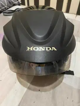 HELM HONDA BAWAAN