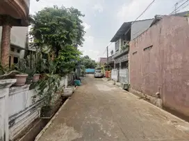 Di jual melalui lelang rumah Bagus 2 lantai di Bekasi
