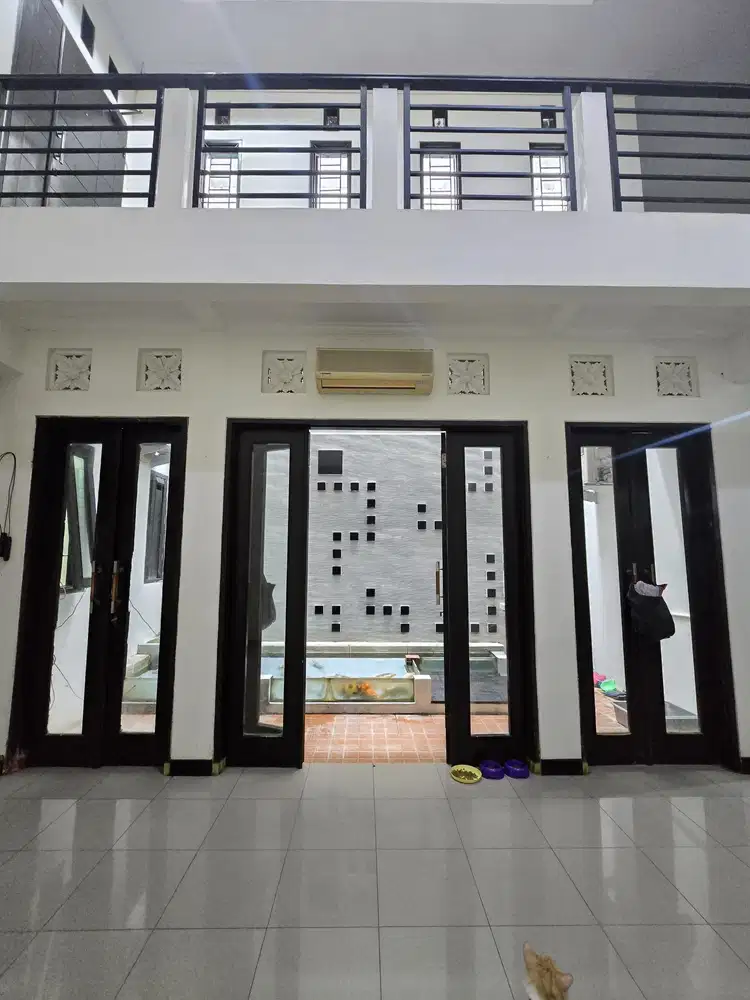 Rumah Second Dalam Komplek Di Pondok Kelapa Jakarta Timur