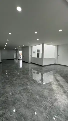 Rumah Luas Graha Metropolitan Helvetia Kondisi Sangat Terawat