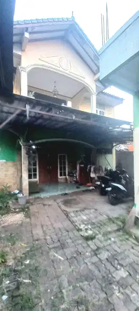 Dijual Lahan 700 Meter Bonus 2 Unit Bangunan Rumah Akses Mobil