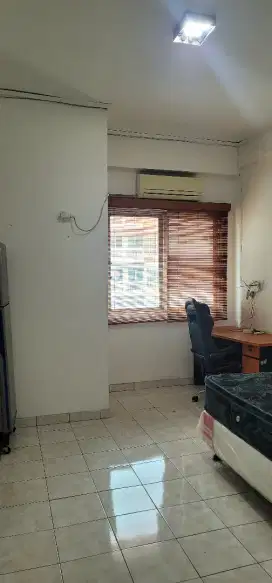 Apartemen studio dekat Kampus UI