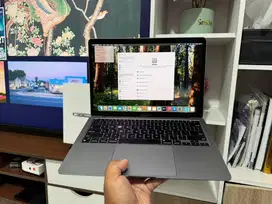 Macbook air m1 ibox 256g  mulus fullset