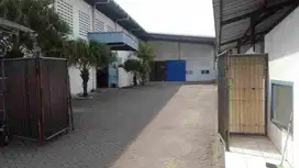 Gudang Terawat lokasi dekat tol free Genset