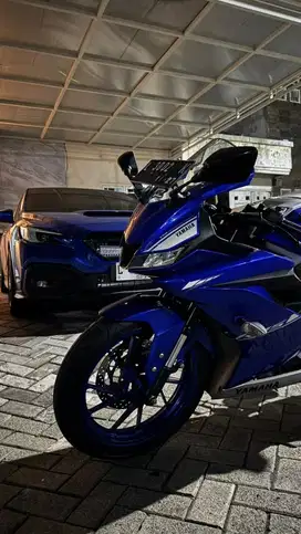 Yamaha R15 v3 2017 LIKE NEW LOW KM