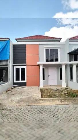 RUMAH MEWAH DEKAT GOR SUDIANG KOTA MAKASSAR
