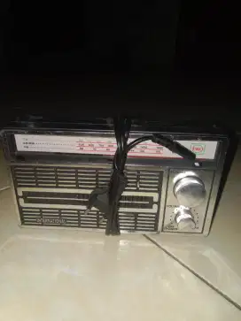 International Fm-AM-SW portable Radio
