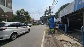 Rumah di Pinggir Jalan Raya Griya Loka BSD Cocok Untuk Usaha