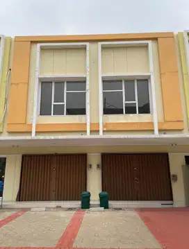 DiJual RUKO GANDENG (2 unit) ARCADIA GRANDE, Gading Serpong-Tangerang