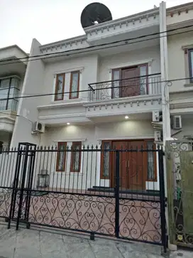 KOST GADING ELOK KELAPA GADING