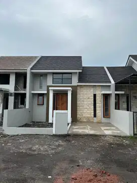 Rumah Baru Siap huni perbatasan Sukodono Nol jalan Raya