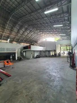 Gudang Strategis Arcamanik SHM, Akses Kontainer, 445m²